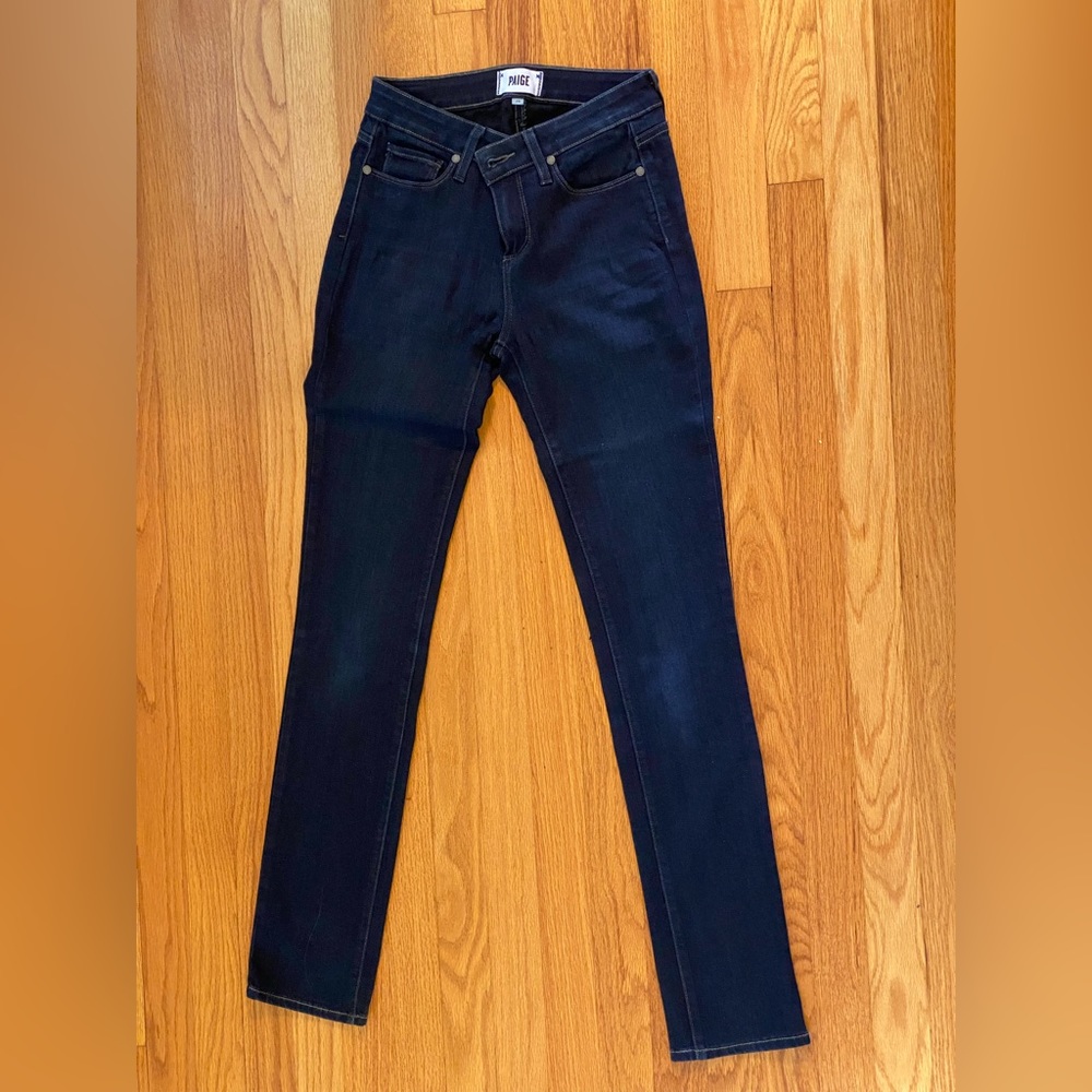 Paige Skyline Skinny- Mona, size 26, straight leg, dark jean, medium rise
